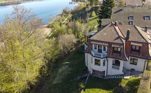 Villa in Malbuisson, Bourgogne-Franche-Comté, Frankreich 1