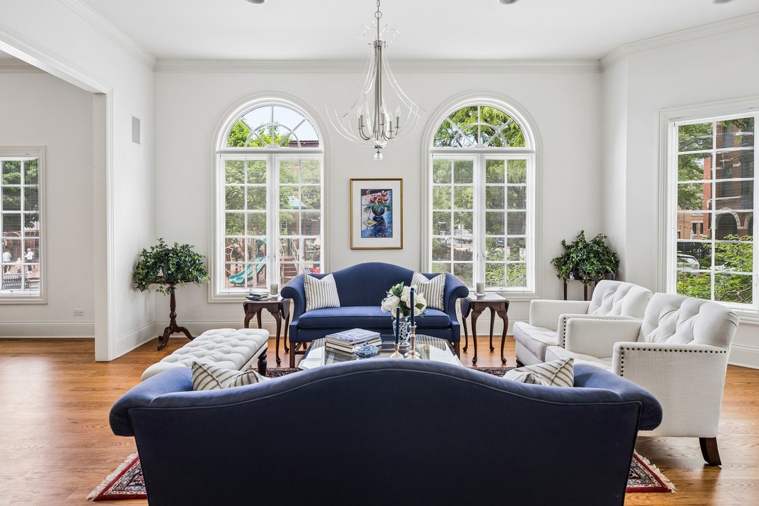 House in Chicago, Illinois, United States 3 - 18024090