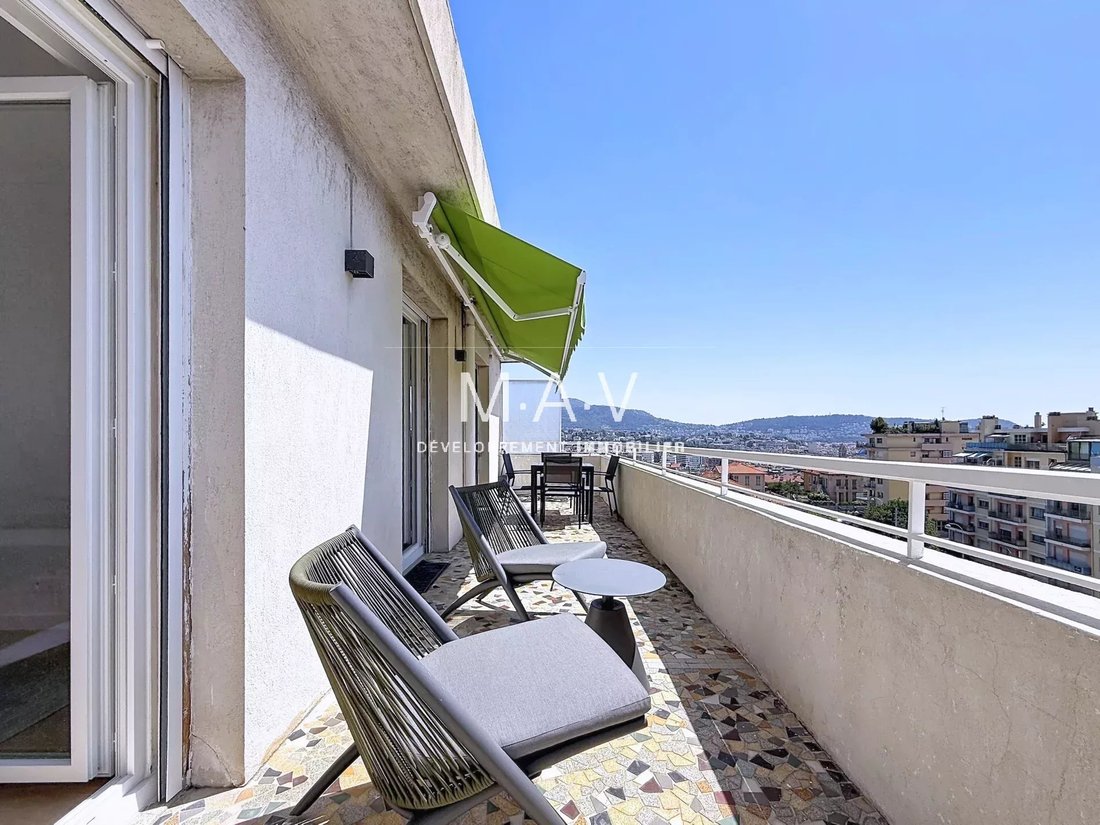 Wohnung in Nizza, Provence-Alpes-Côte d'Azur, Frankreich 1 - 18020628