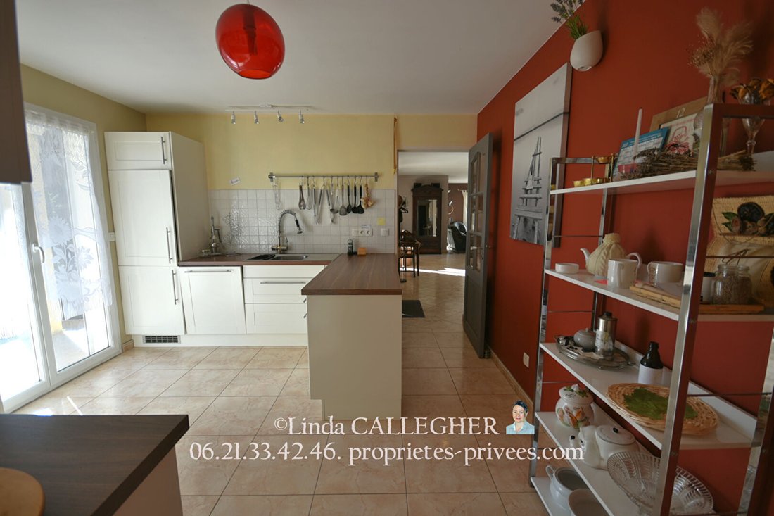 Villa in Roujan, Occitania, France 5 - 18024262