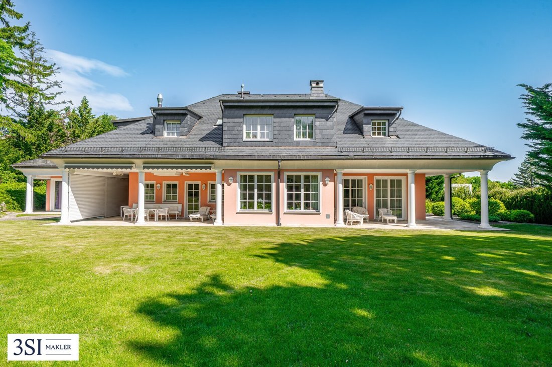 Villa in Gießhübl, Lower Austria, Austria 1 - 16434176