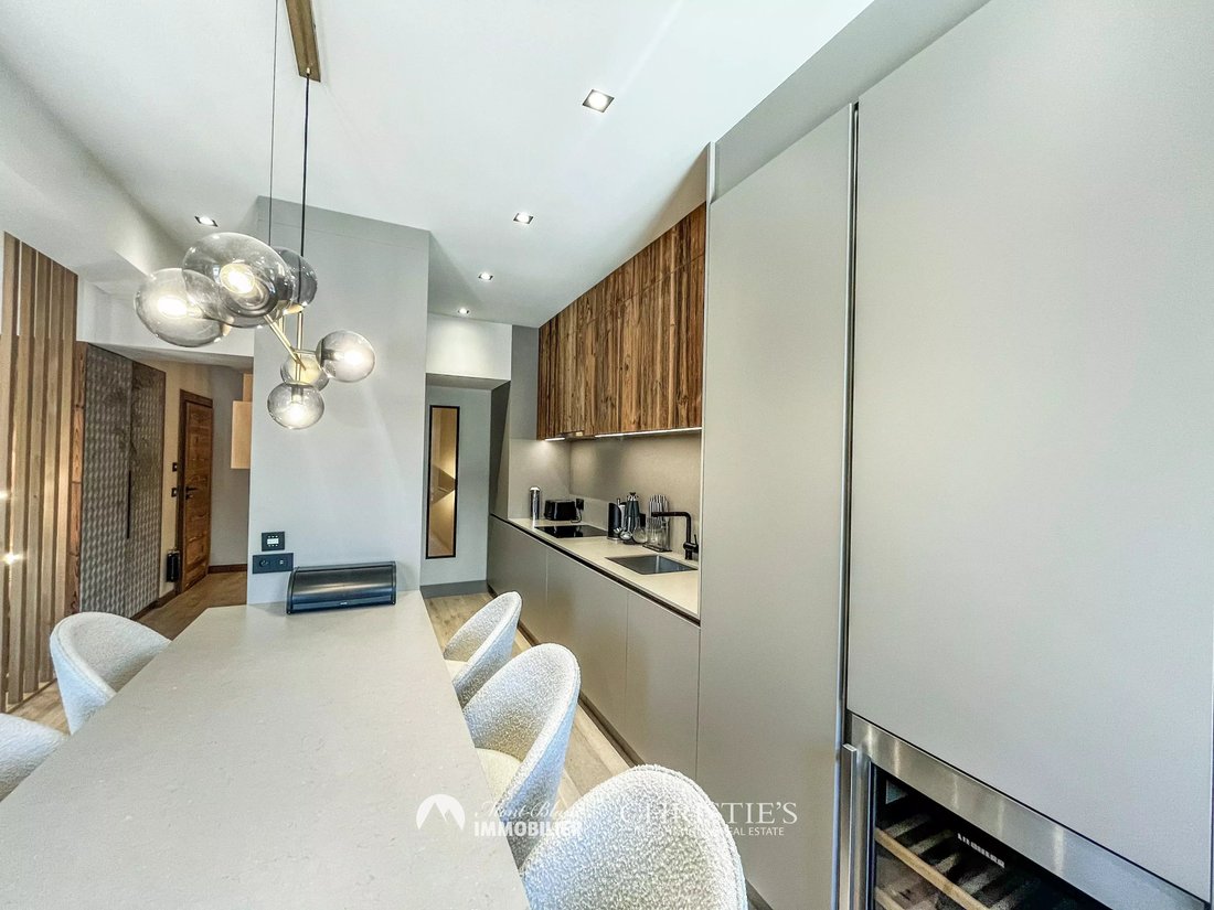 Apartment in Megève, Auvergne-Rhône-Alpes, France 4 - 18024062