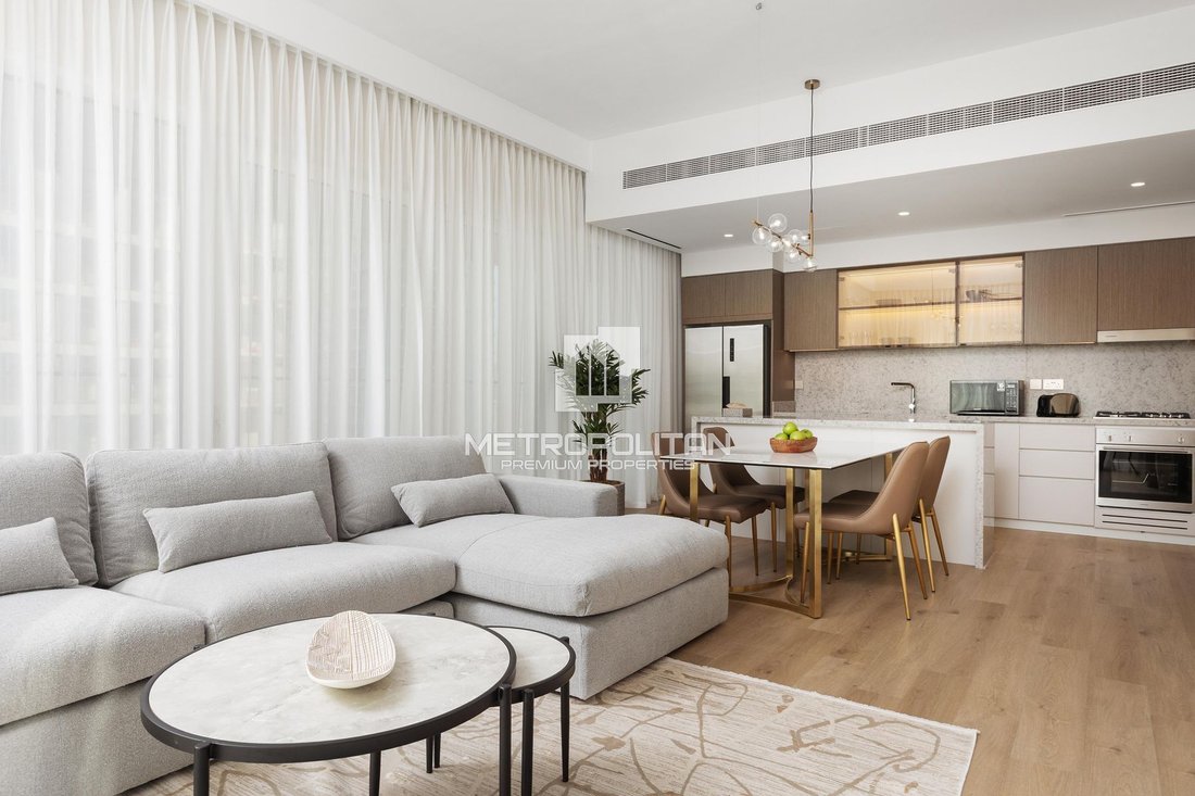 Apartment in Dubai Harbour, Dubai, United Arab Emirates 1 - 18024311