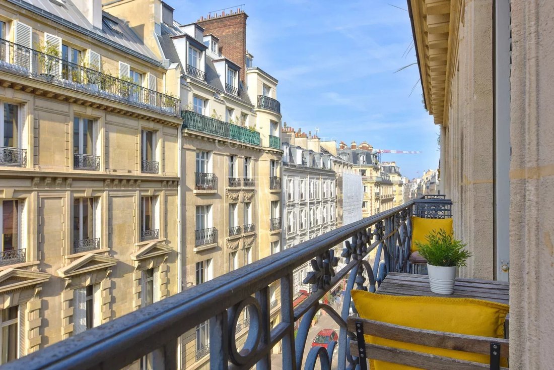 Apartment in Paris 8e Arrondissement, Paris, France 2 - 18024487