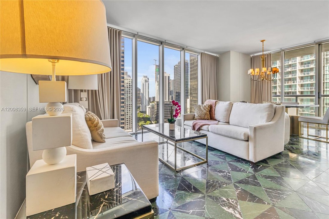 Condo in Miami, Florida, United States 1 - 17777649