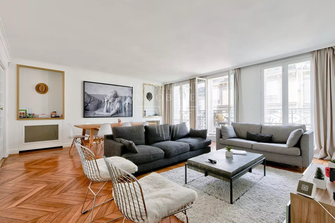 Apartment in Paris 8e Arrondissement, Paris, France 1 - 18024487