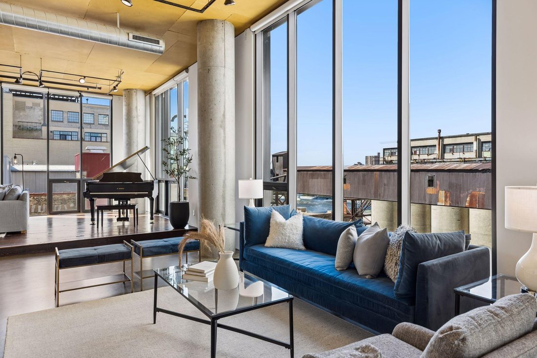 Condo in Minneapolis, Minnesota, United States 1 - 18024554