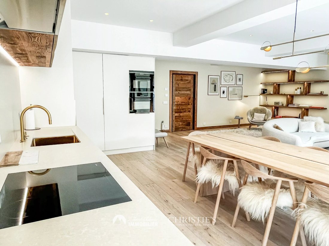Apartment in Megève, Auvergne-Rhône-Alpes, France 4 - 18024054