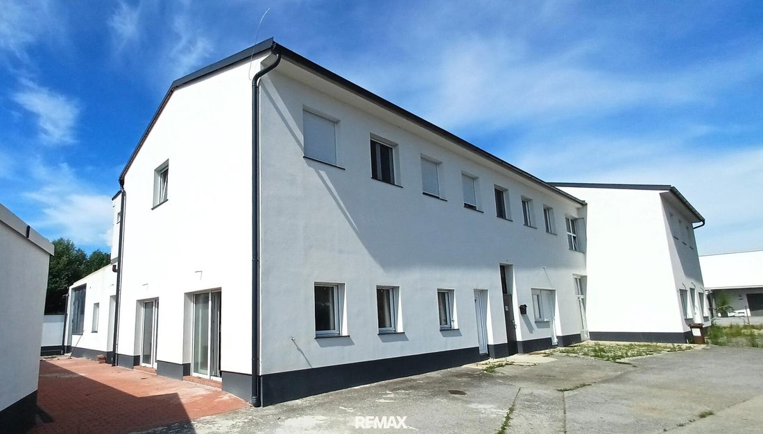 Siegendorf, Burgenland, Austria 2 - 18024515