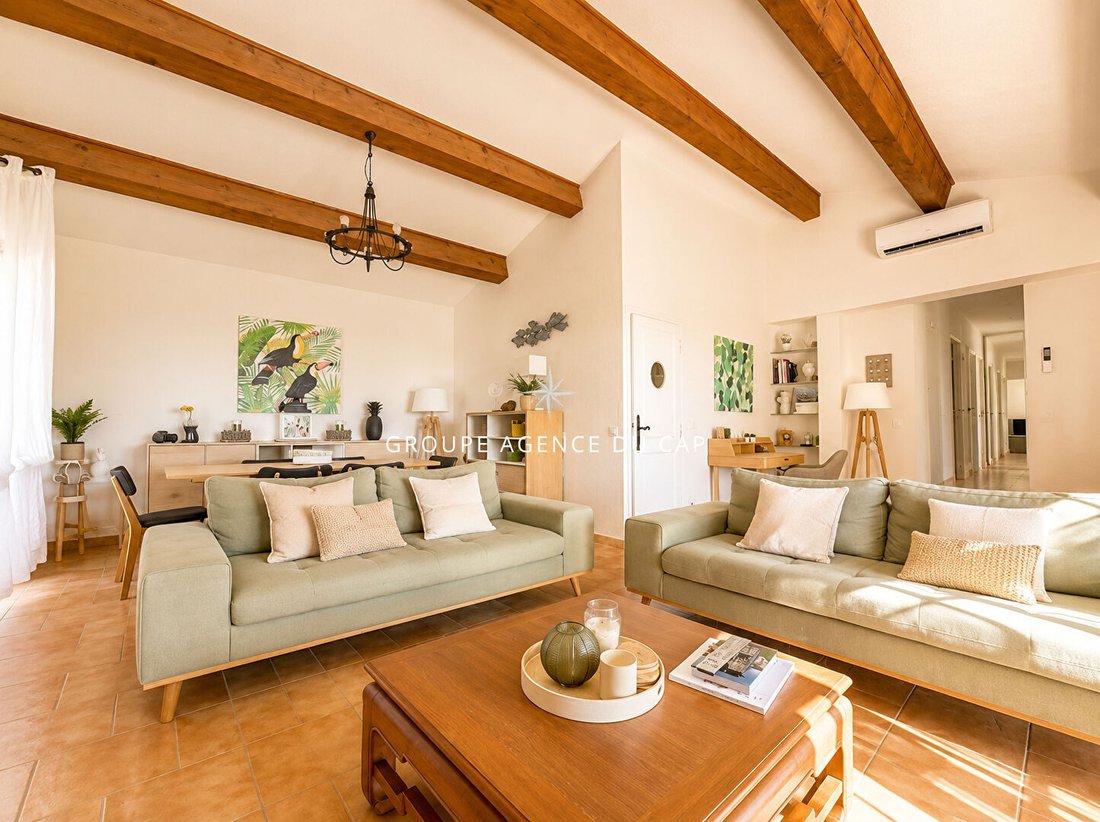 Villa in Les Issambres, Roquebrune-sur-Argens, France 5 - 16968981