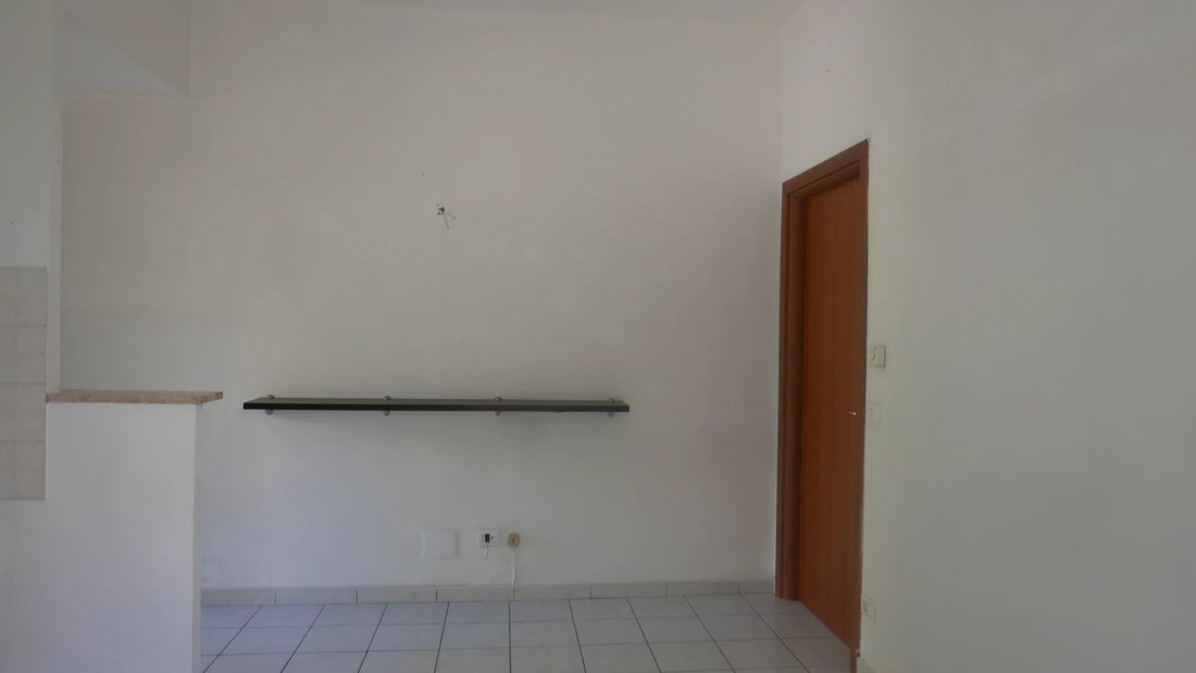 House in Vallecrosia, Liguria, Italy 3 - 18020588