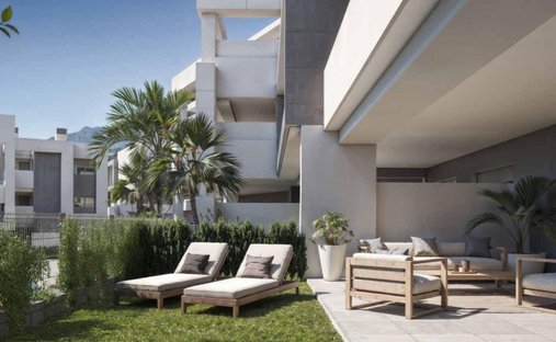 Appartamento a Estepona, Andalusia, Spagna 1