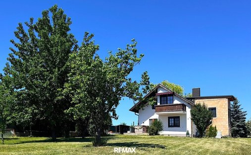 House in Steinbrunn, Burgenland, Austria 1