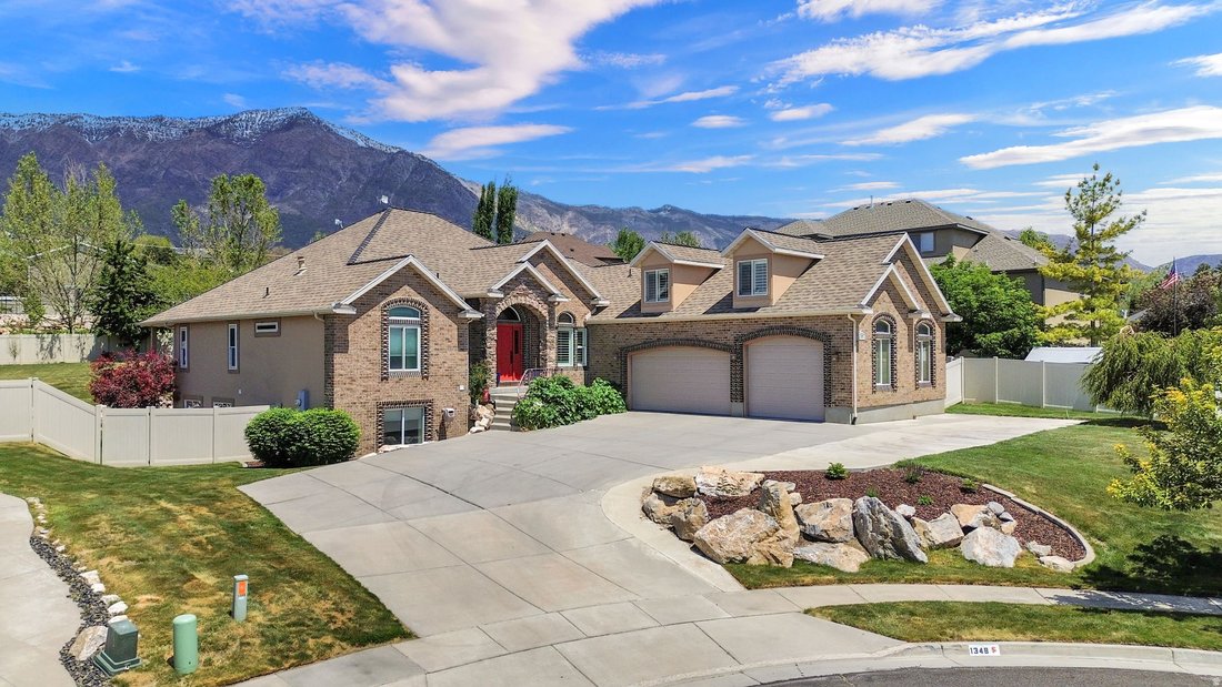 House in Ogden, Utah, United States 1 - 18024162
