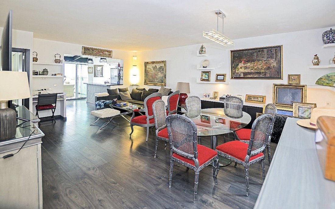Apartment in Puerto Banus, Marbella, Spain 4 - 16536642