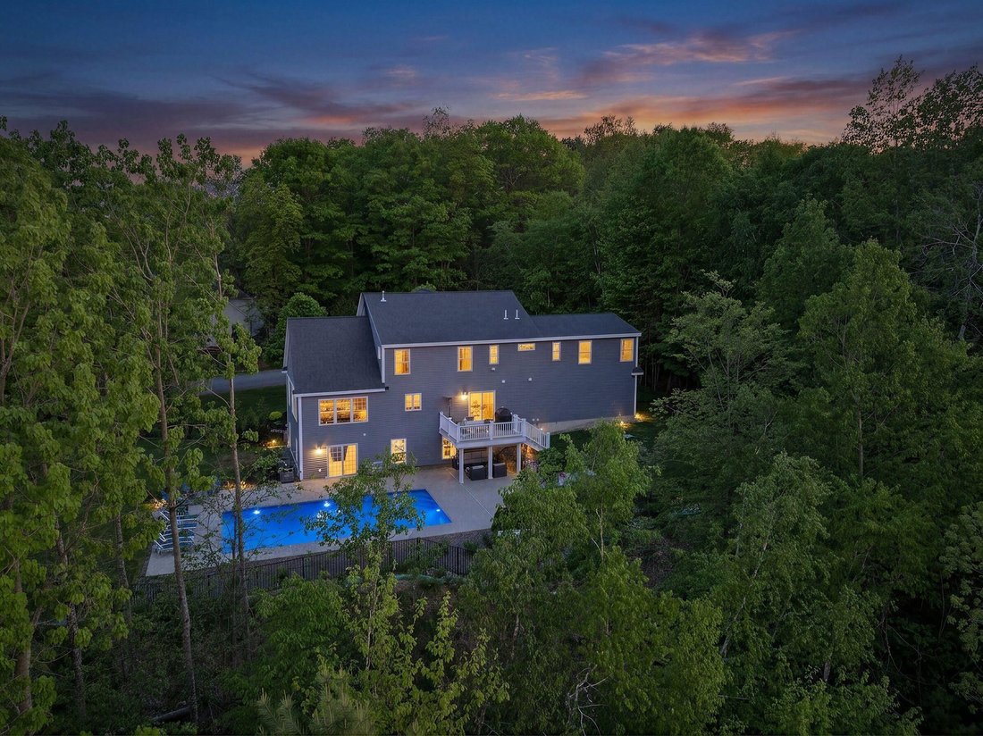 House in Stratham, New Hampshire, United States 4 - 18024617