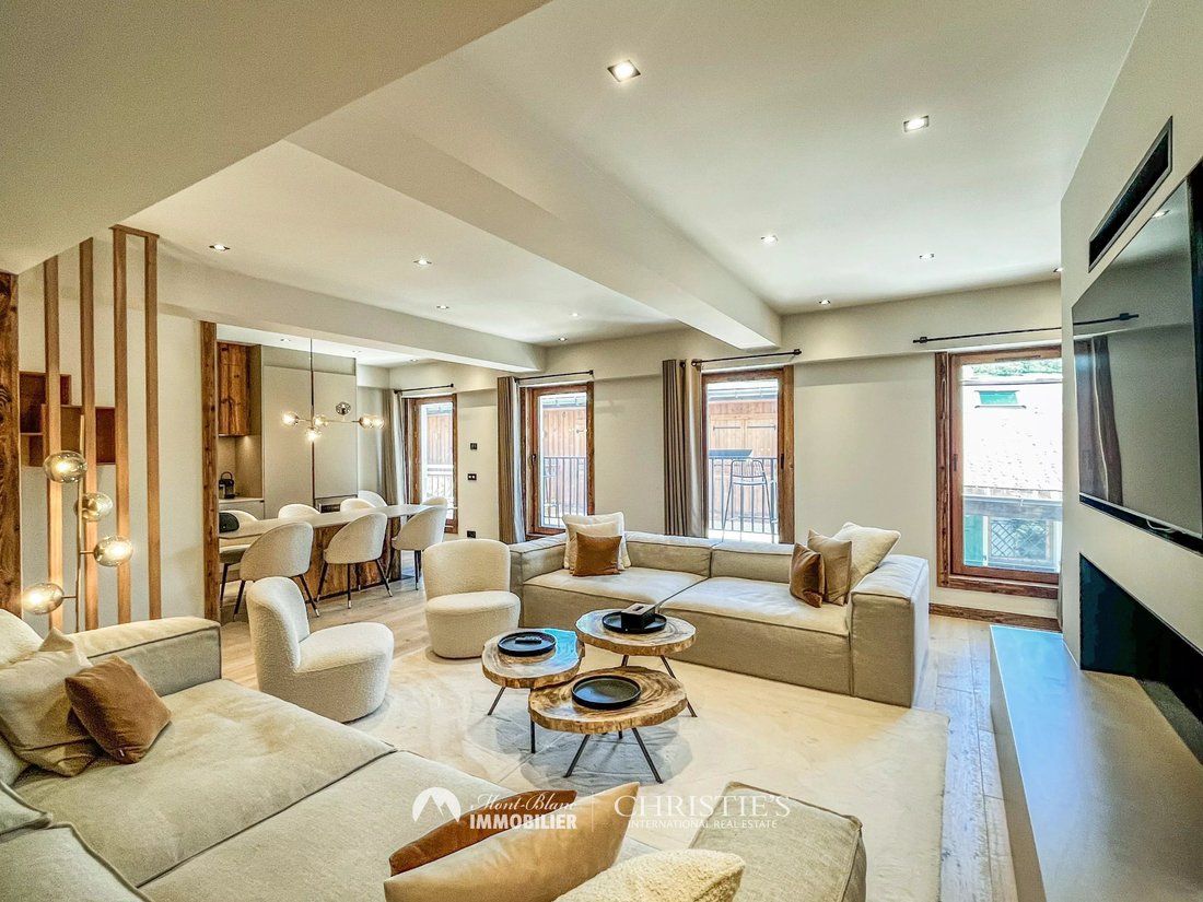 Apartment in Megève, Auvergne-Rhône-Alpes, France 1 - 18024062
