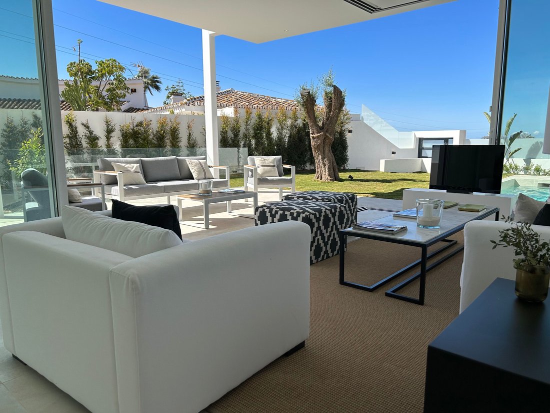 Villa in Marbella, Andalusia, Spain 1 - 14317843