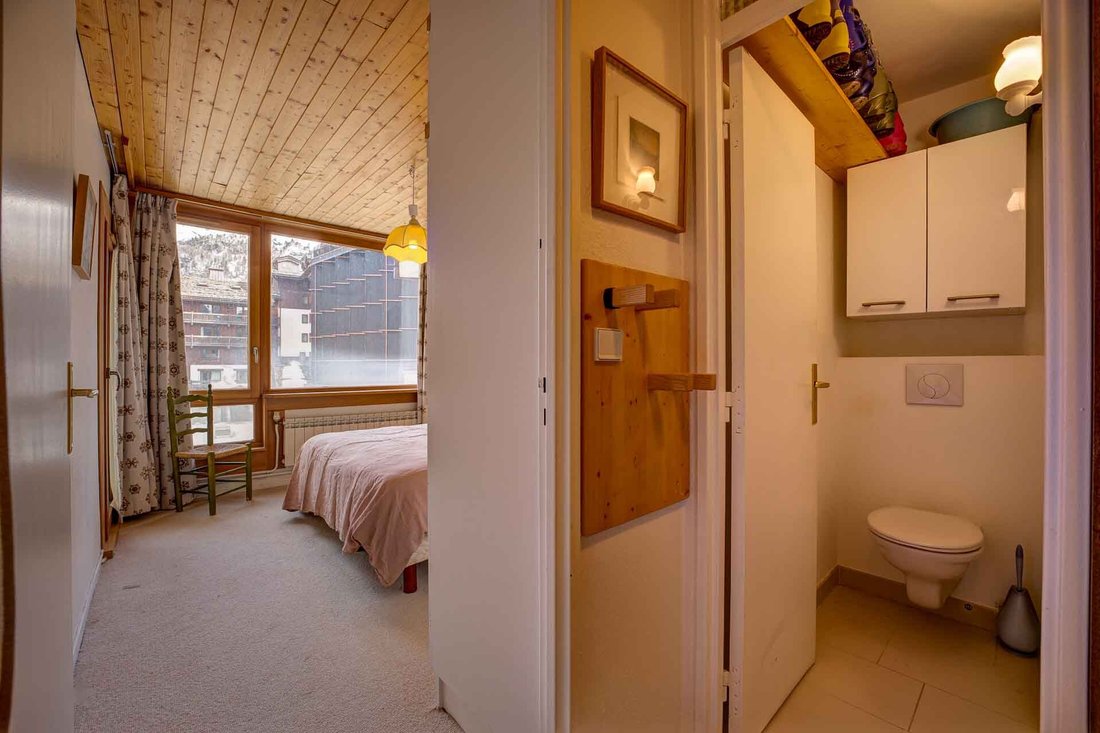 Apartment in Val-d'Isere, Auvergne-Rhône-Alpes, France 5 - 18025326