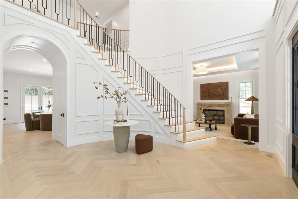 House in Newton, Massachusetts, United States 2 - 18025128