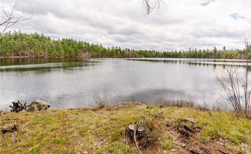 Land in Edwards, New York, United States 1