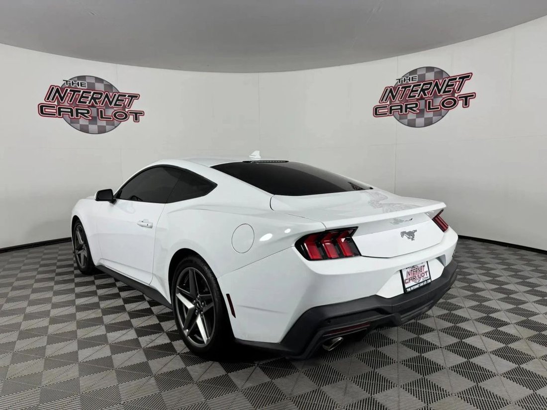 Coupe in Lincoln, NE, United States 5 - 18025186