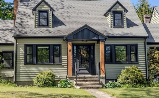House in North Smithfield, Rhode Island, United States 1