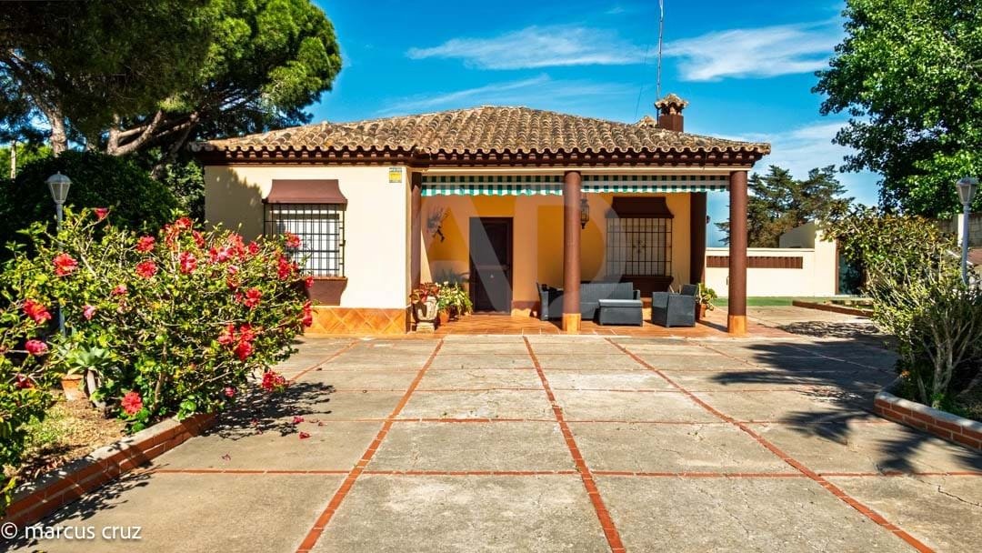 Chalet in Chiclana de la Frontera, Andalusia, Spain 3 - 17275194