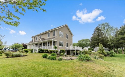 House in North Kingstown, Rhode Island, United States 1
