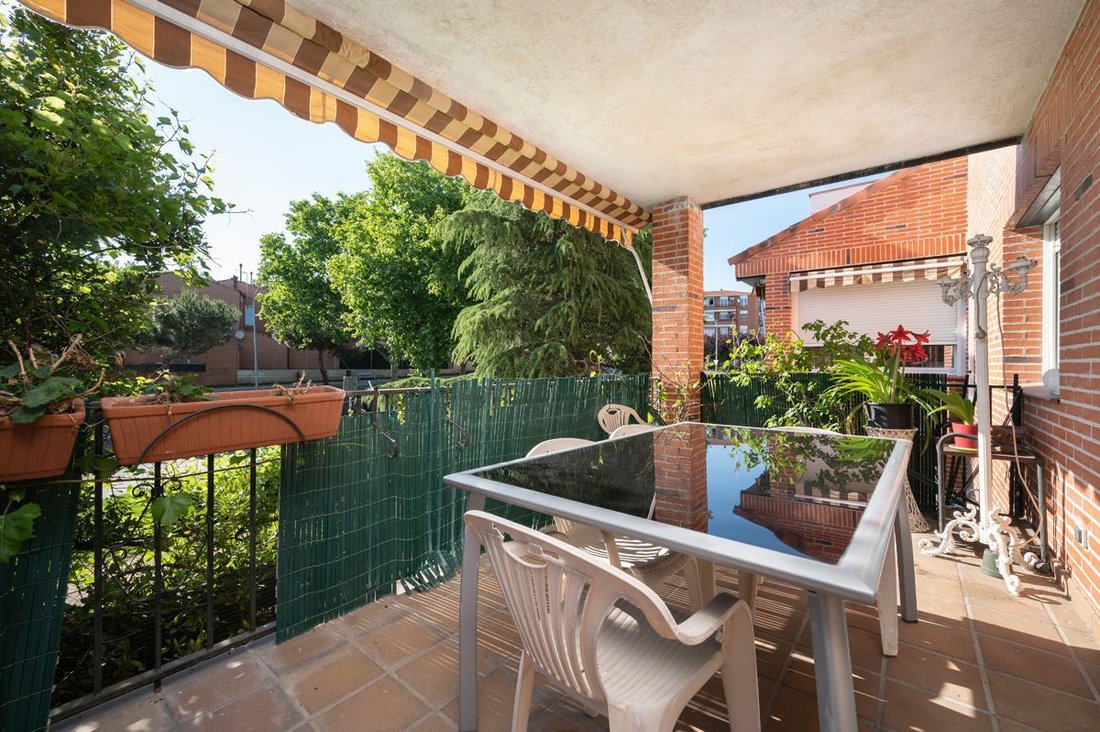 Chalet in Colmenar Viejo, Comunidad de Madrid, Spain 1 - 18025216