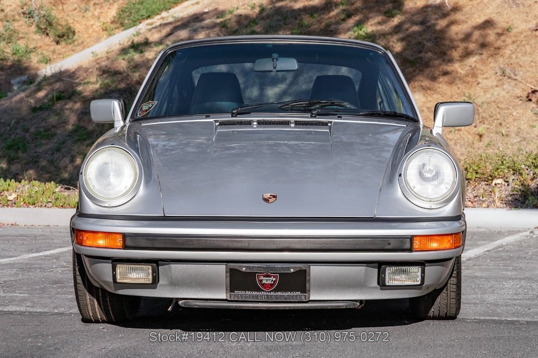 Porsche Carrera in Los Angeles, CA 3 - 18017259