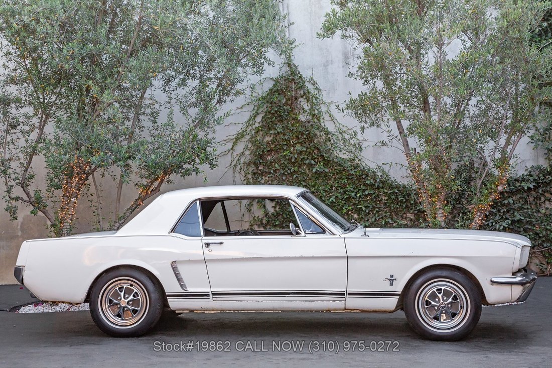 Ford Mustang C-Code in Los Angeles, CA 4 - 18017295