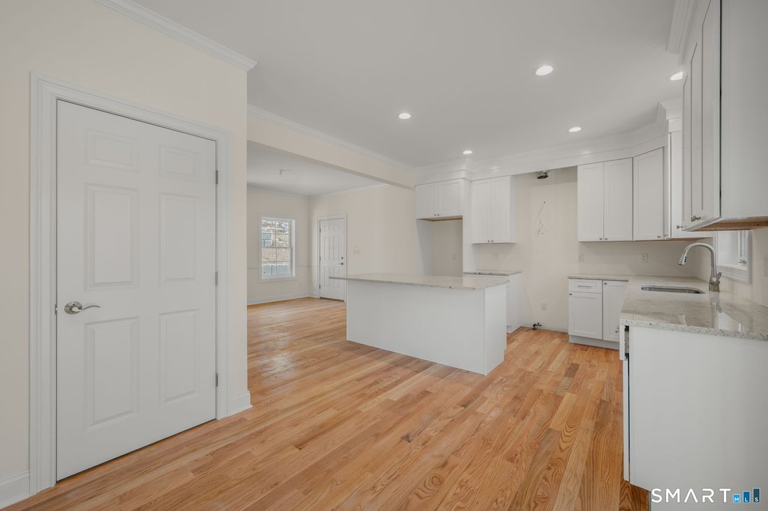 House in Guilford, Connecticut, United States 4 - 18024876