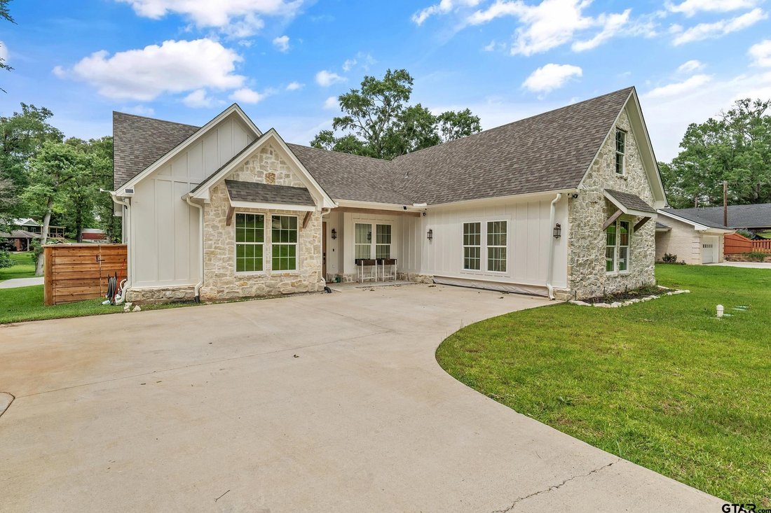 House in Tyler, Texas, United States 1 - 18024870