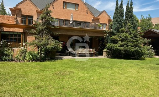 House in Lo Barnechea, Santiago Metropolitan Region, Chile 1