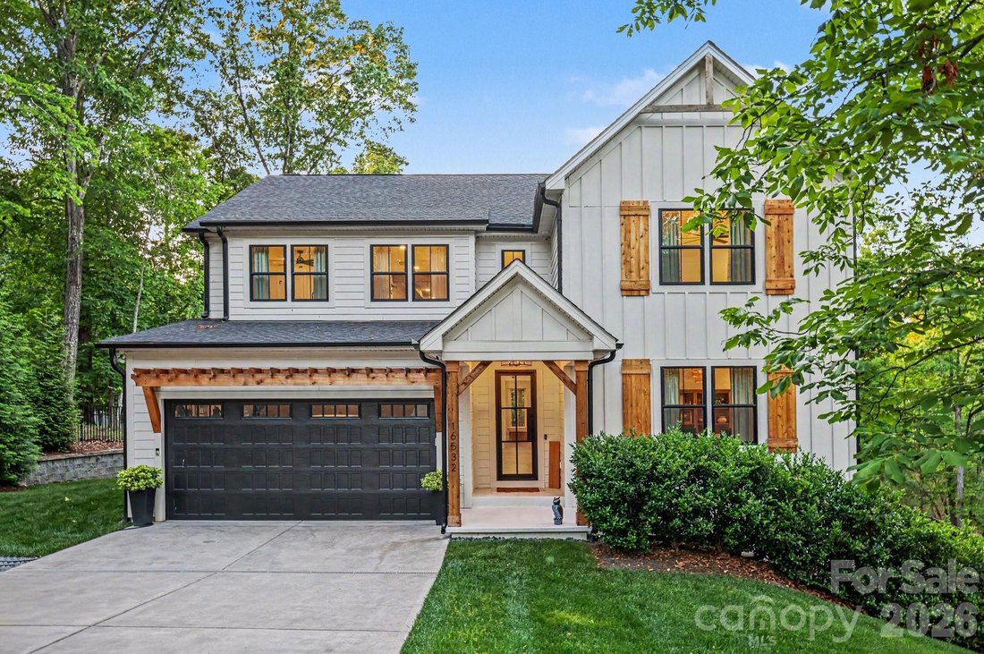 House in Charlotte, North Carolina, United States 1 - 18024836