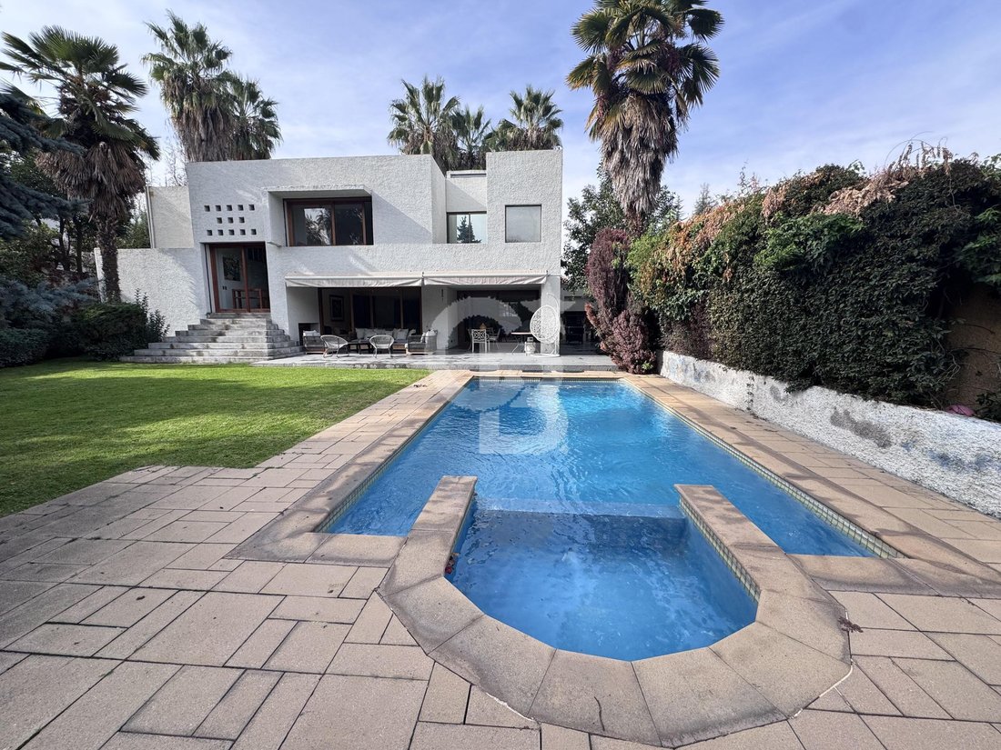 House in Lo Barnechea, Santiago Metropolitan Region, Chile 3 - 18025350