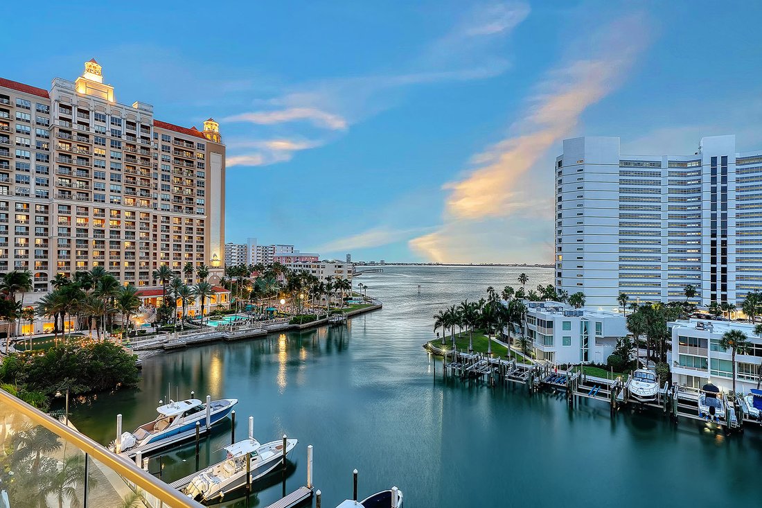 Condo in Sarasota, Florida, United States 1 - 18024926