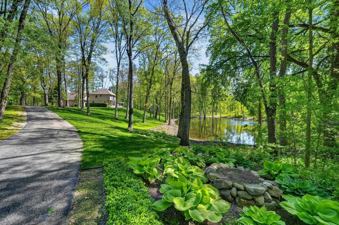 House in Bristol, Indiana, United States 2 - 18024894