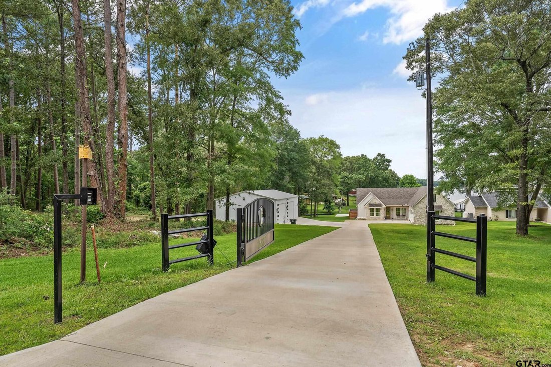 House in Tyler, Texas, United States 3 - 18024870