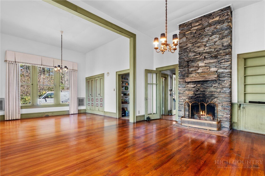 House in Blowing Rock, North Carolina, United States 1 - 18024826