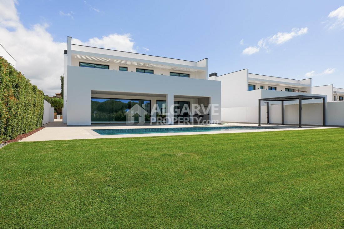 Villa in Vilamoura, Quarteira, Algarve 1 - 18025319