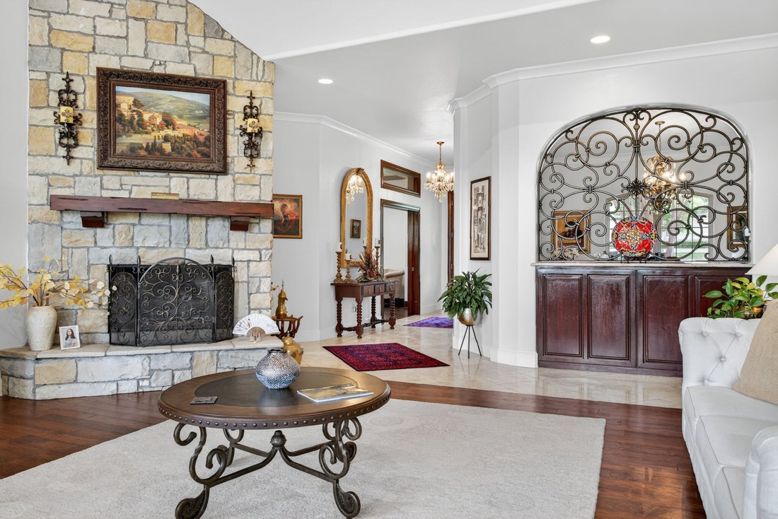 House in Fort Worth, Texas, United States 5 - 18024672