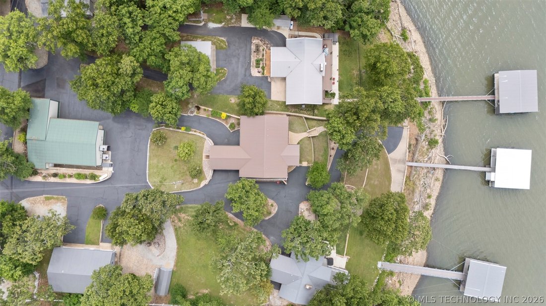 House in Grove, Oklahoma, United States 3 - 18025002
