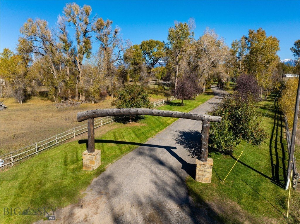 House in Manhattan, Montana, United States 4 - 18024995