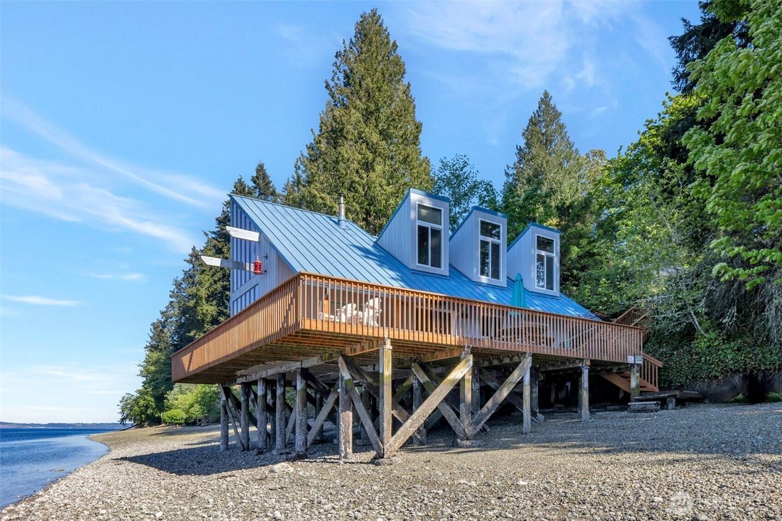 House in Anderson Island, Washington, United States 1 - 18024954