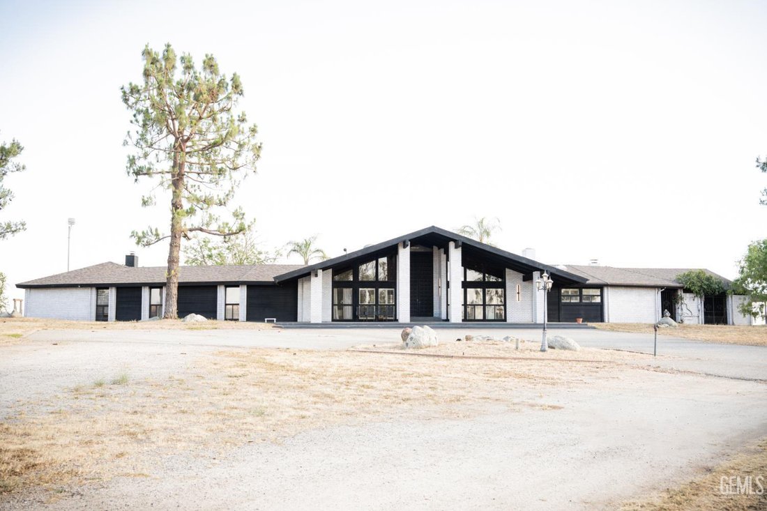 House in Bakersfield, California, United States 1 - 18024996