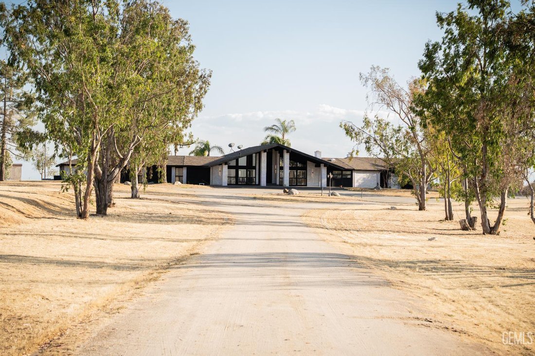 House in Bakersfield, California, United States 2 - 18024996