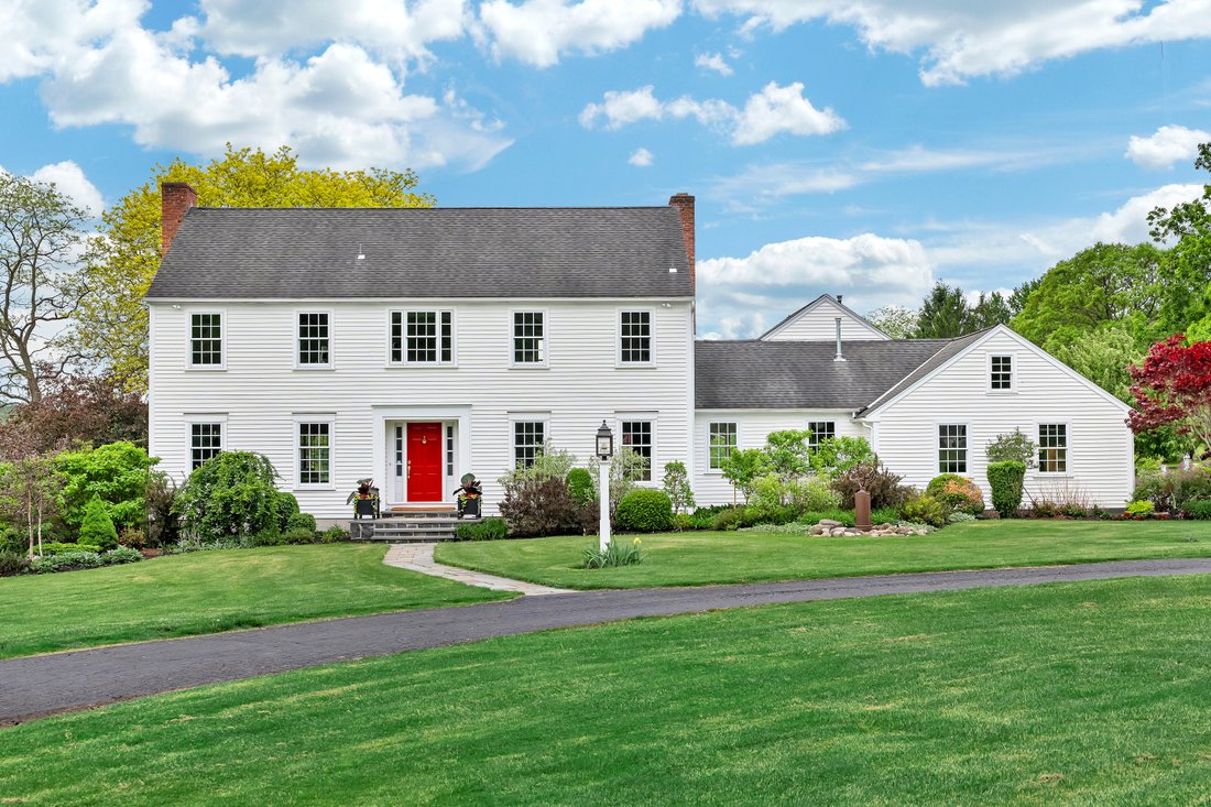 House in Slingerlands, New York, United States 1 - 18025259