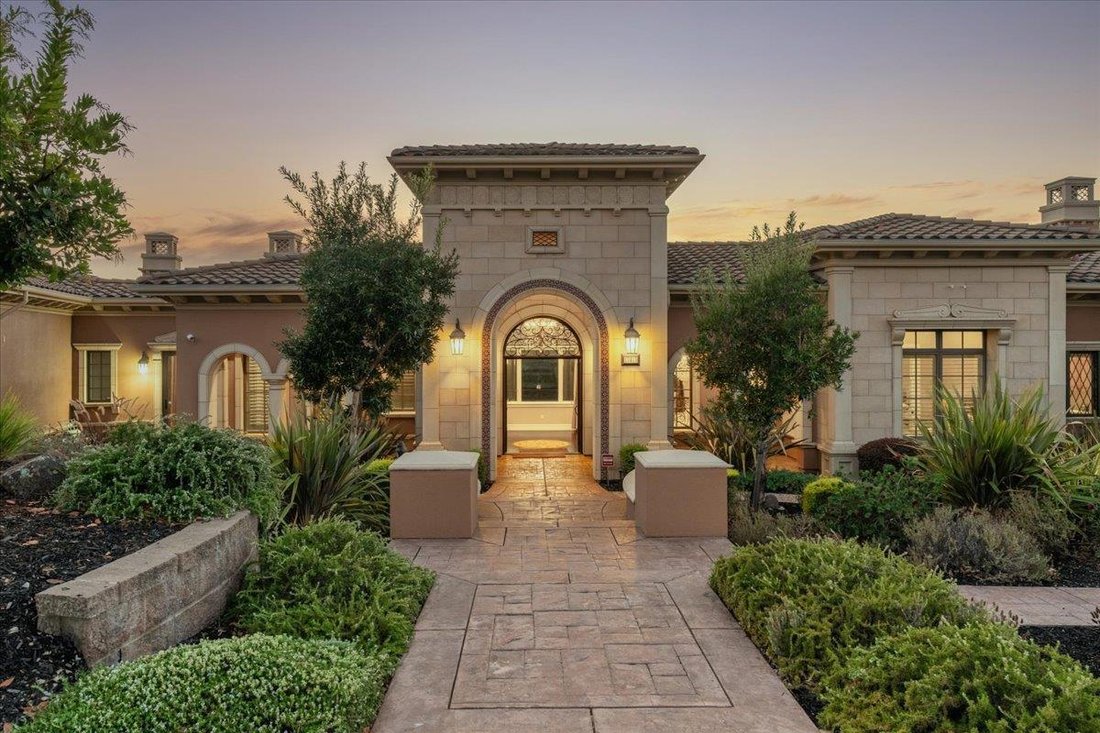 House in Los Gatos, California, United States 5 - 18025091